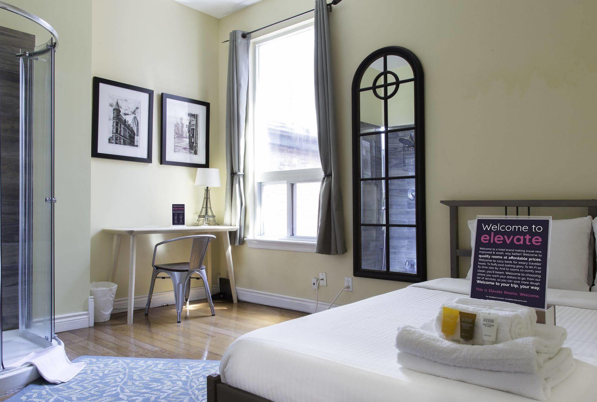 Chambre Lit Queen-Size Deluxe