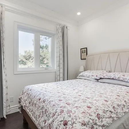 Red Maple Guest House-3