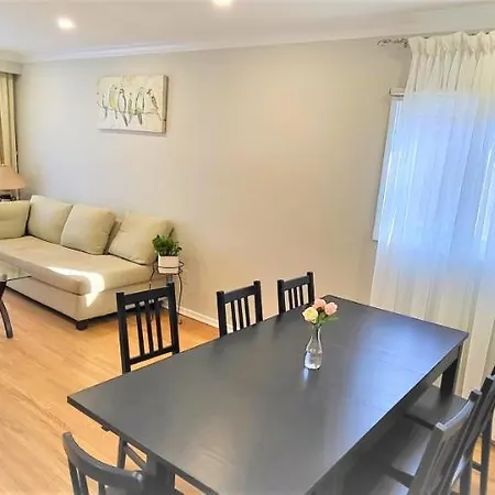 Queen Bedroom With Private Washroom Near 401, 404, Dvp, Markham, North York, Free Parking-3