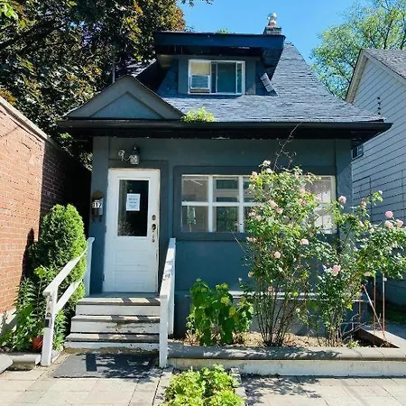 Lovely IX Space Share A Room East York Canada-2