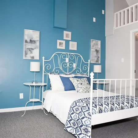 Dream Catcher Travel House-3